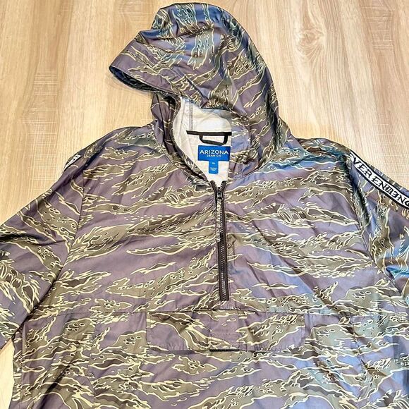 Arizona Never Ending camo windbreaker. Size XXL - Picture 3 of 7